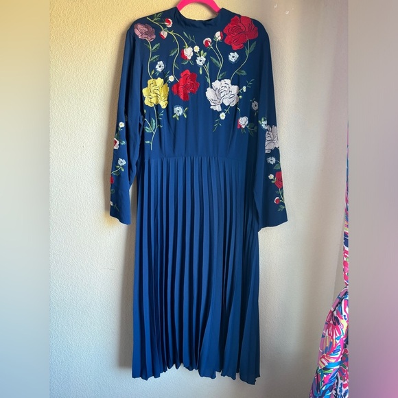 ASOS Navy Floral Embroidered High Neck Pleated Long Sleeve Midi Skater Dress 14 - Picture 2 of 10